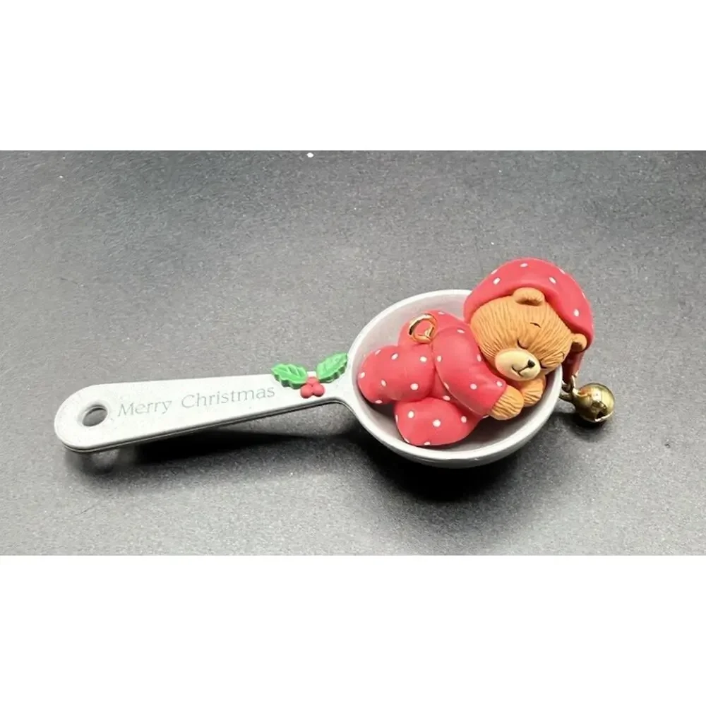Enesco Ornament 1990 A Spoonful of Love Sleeping Bear in Spoon No Box LO16